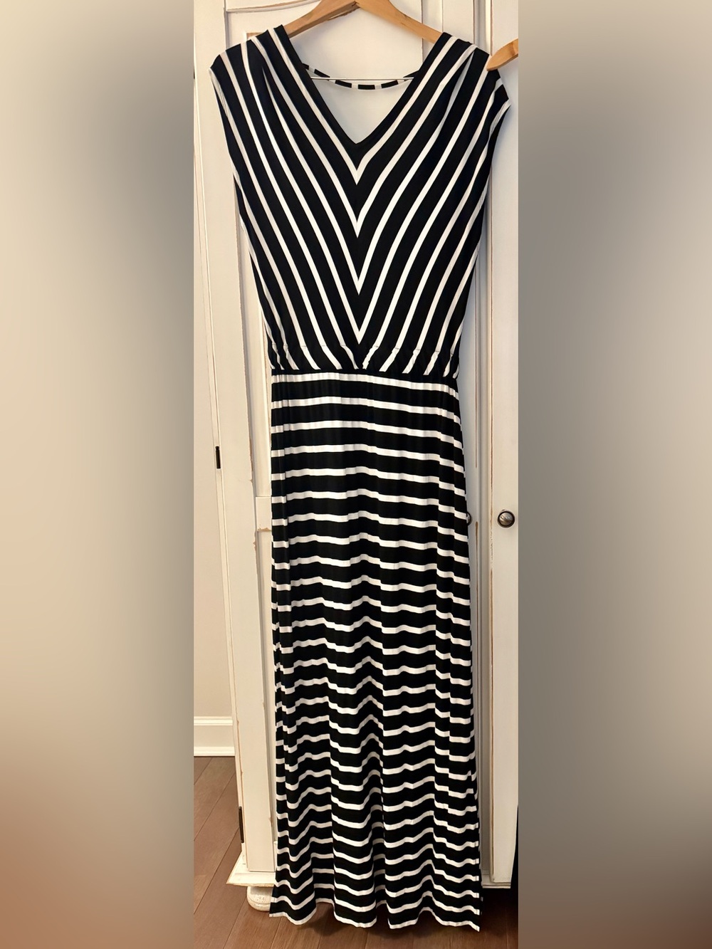 Mossimo Supply Co. Black and White Striped V-Neck Maxi Dress